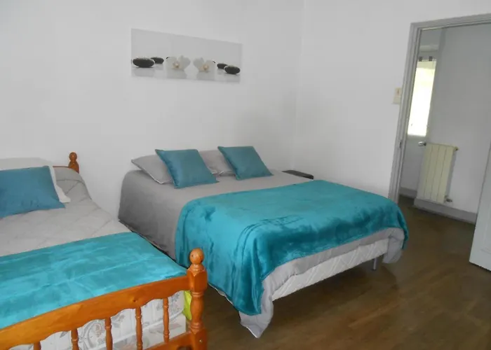 Lili Nyaraló Blis-et-Born